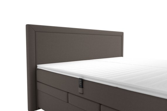Boxspring Margo v rozměru 200x200 cm, v potahu Arte 5 Stone, detail čela