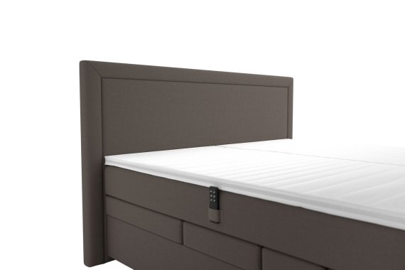 Boxspring Margo v rozměru 180x200 cm, v potahu Arte 5 Stone, detail čela