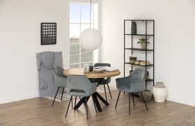 Knihovna Nemi, černá, interiér