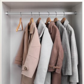 Ramínko Artex, hnědé, interiér