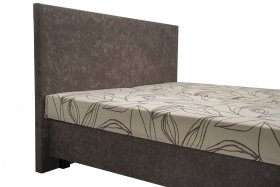 Dvoulůžko Niky v rozměru 160x200 cm, v potahu Cret 3780-1013 a Molisoft 45, detail čela 