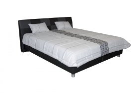 Dvoulůžko Nice v rozměru 180x200 cm, v potahu Loft Black a Kerpen 58007-81, s přehozem a polštářky v potahu Liva 8 