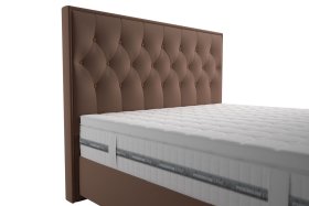 Boxspring Padmé v rozměru 180x200 cm, v potahu Riviera 26, detail čela