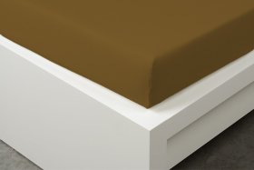 DeLuxe prostěradlo, oříšková barva, detail natažení na matraci