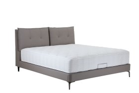 Dvoulůžko Monia v rozměru 180x200 cm, v béžové eco kůži, s matrací